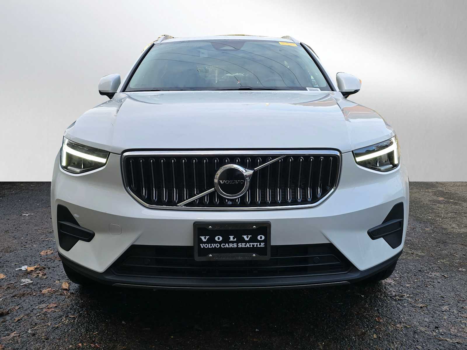 2025 Volvo XC40 Core - Photo 7