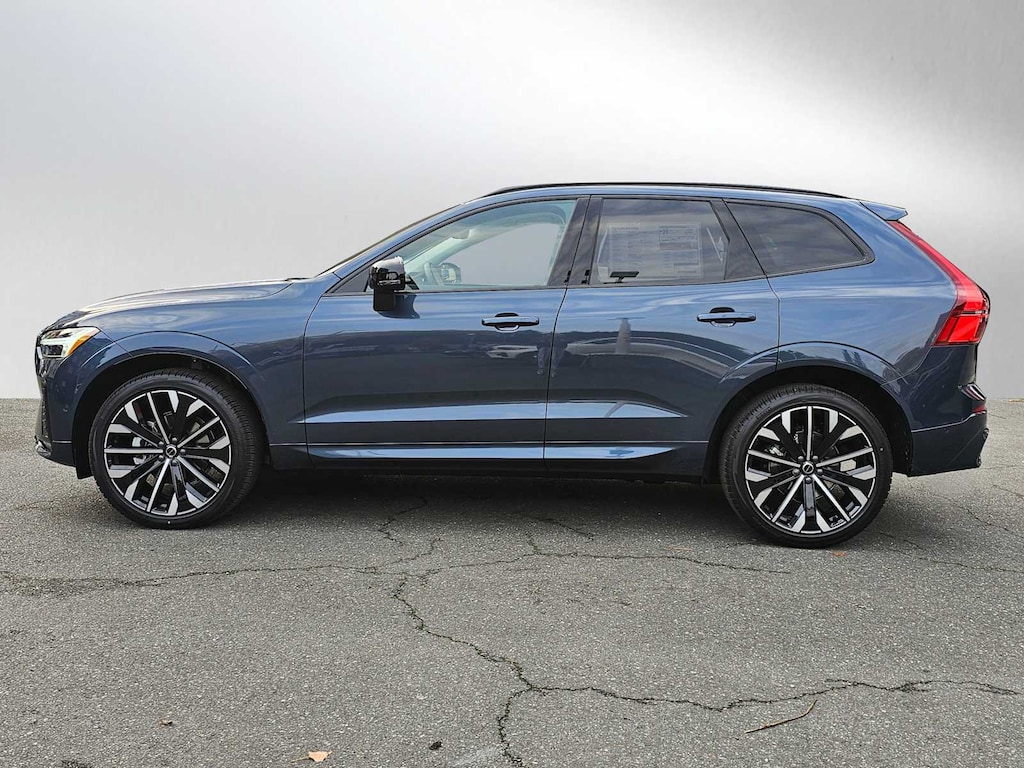 New 2026 Volvo XC60 B5 Ultra SUV