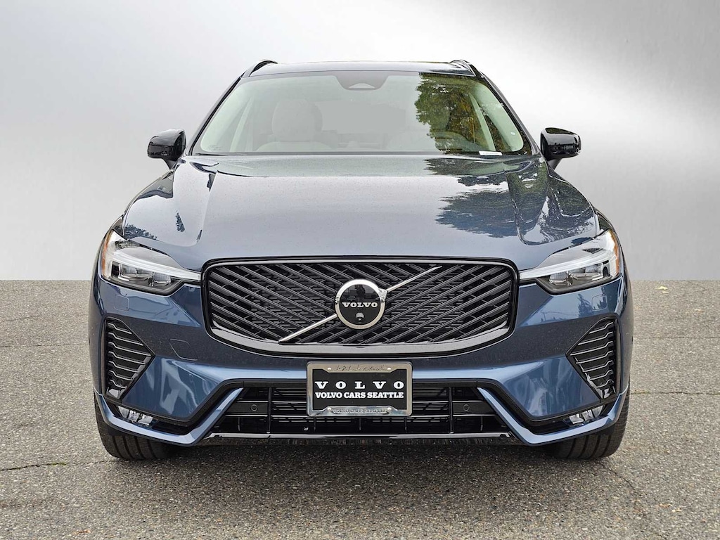 New 2026 Volvo XC60 B5 Ultra SUV