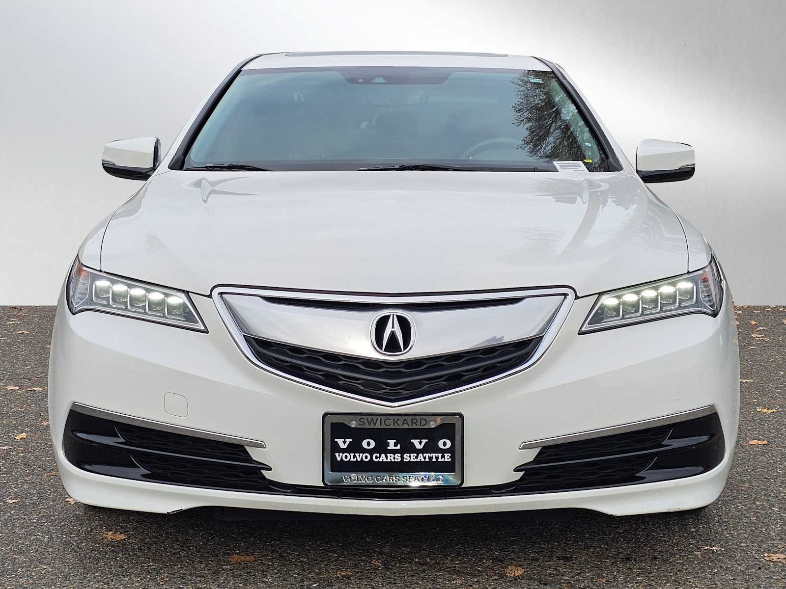 2017 Acura TLX Technology photo 2