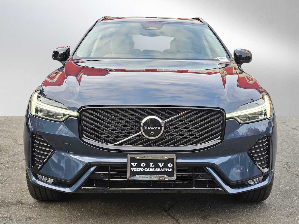 New 2026 Volvo XC60 B5 Ultra SUV