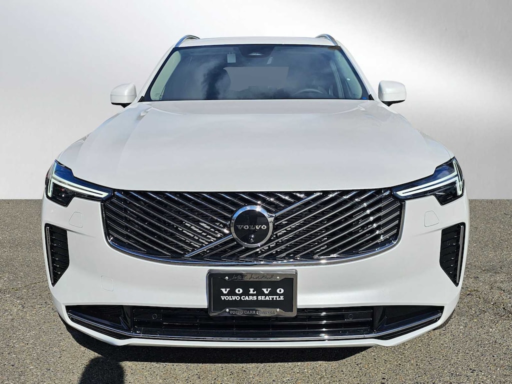 New 2025 Volvo XC90 B6 (2025.5) Plus 7-Seater SUV