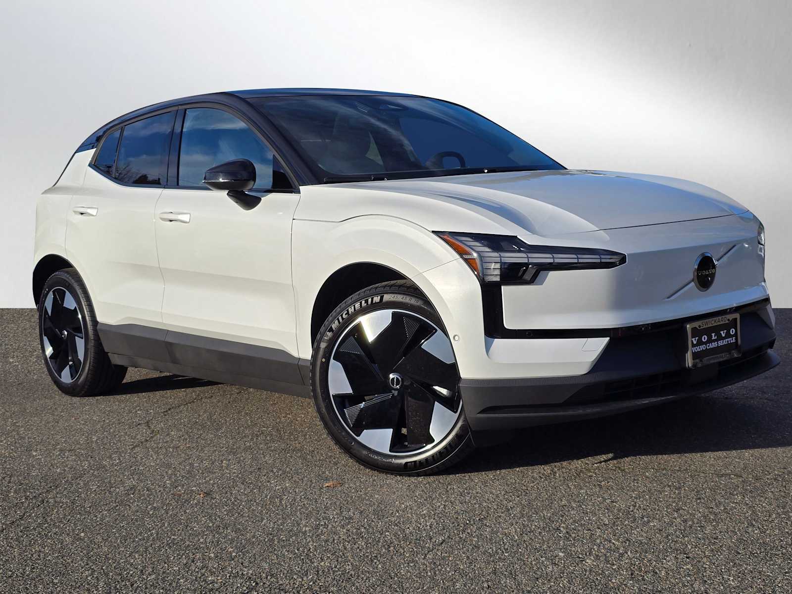 2026 Volvo EX30 Twin Motor Performance Ultra's photo