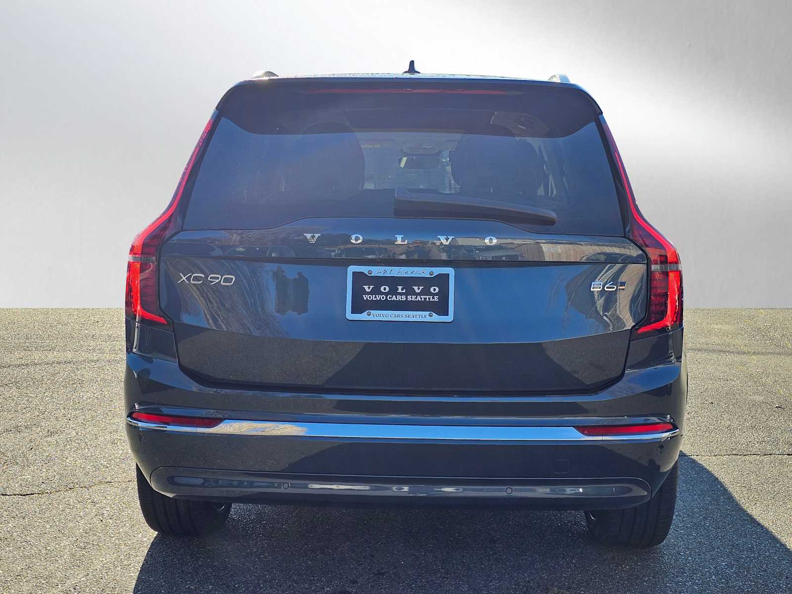 2025 Volvo XC90 photo 4