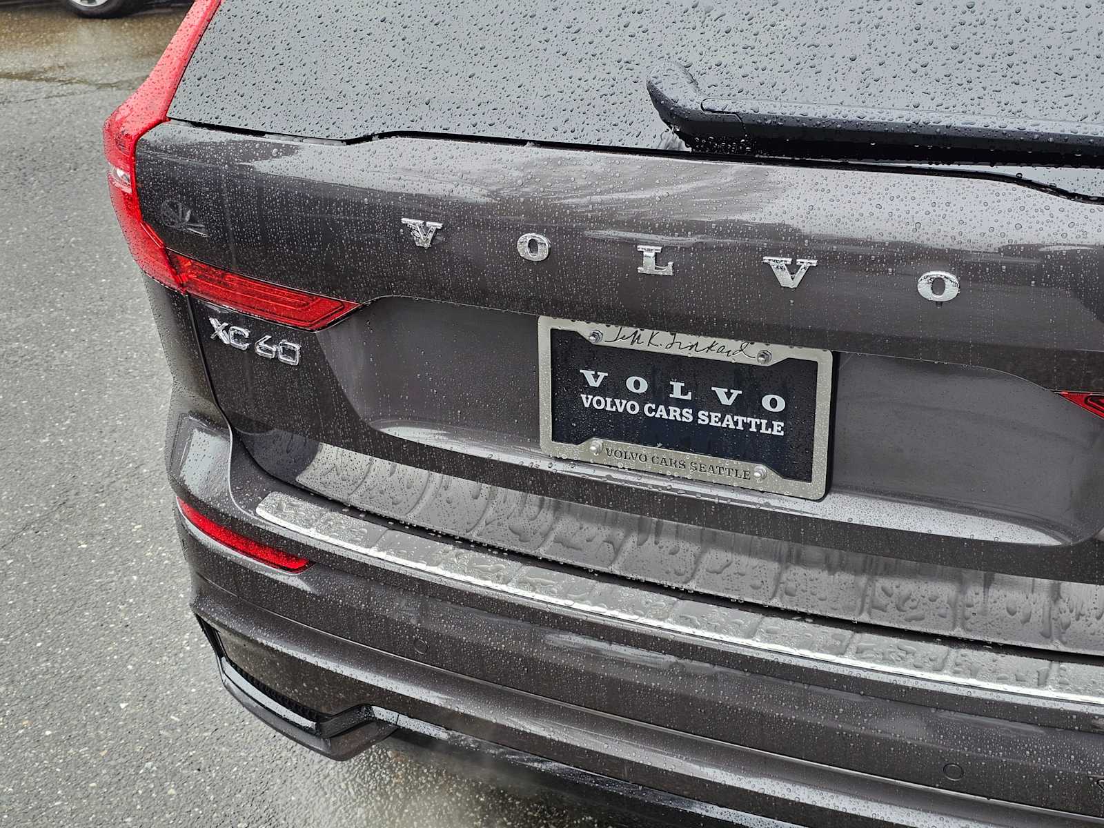 2025 Volvo XC60 Core - Photo 15