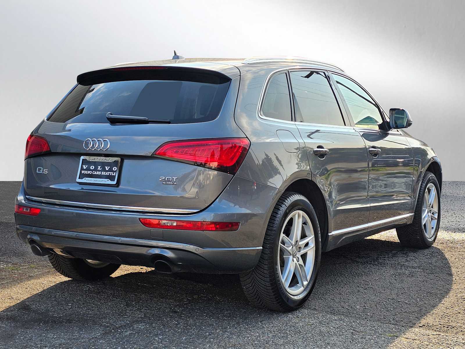2016 Audi Q5 2.0T Premium Plus photo 3