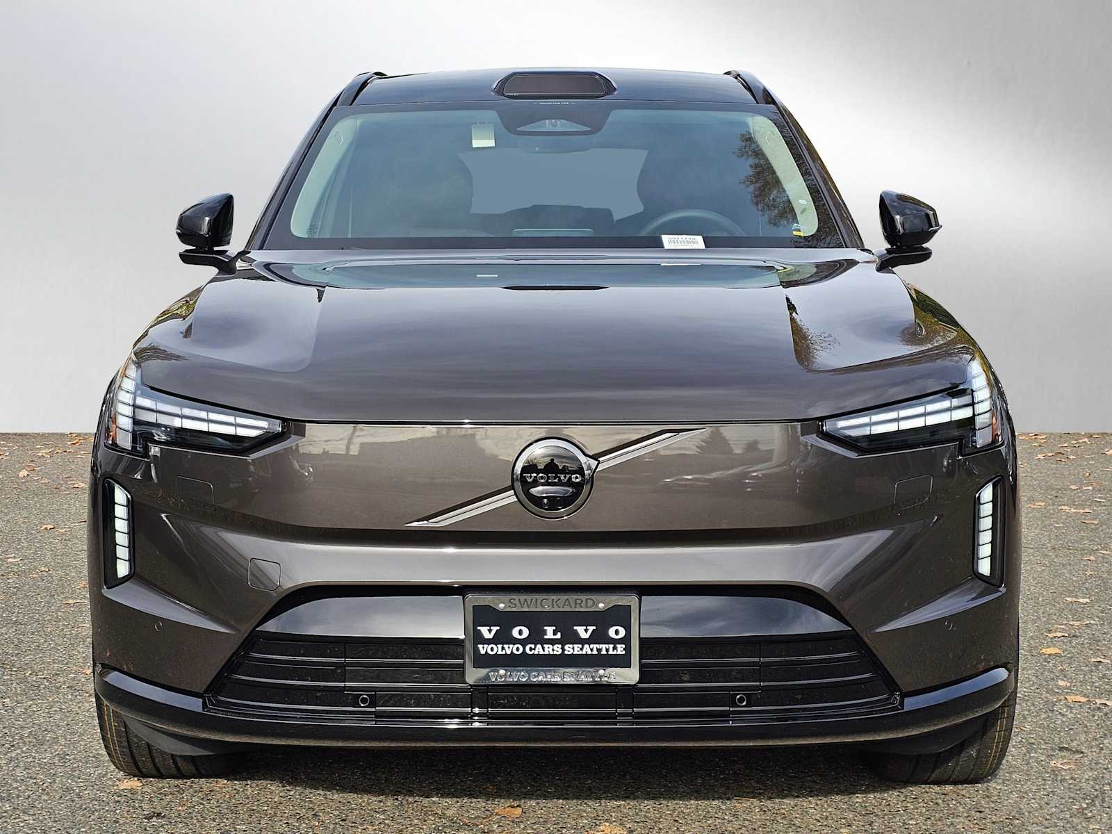 2025 Volvo EX90 Twin Motor Ultra photo 2