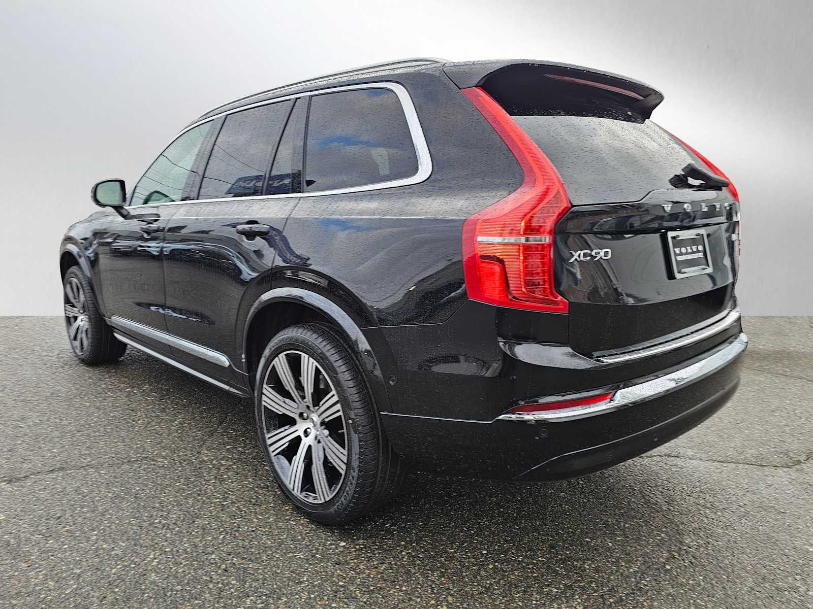 2025 Volvo XC90 Plus photo 3