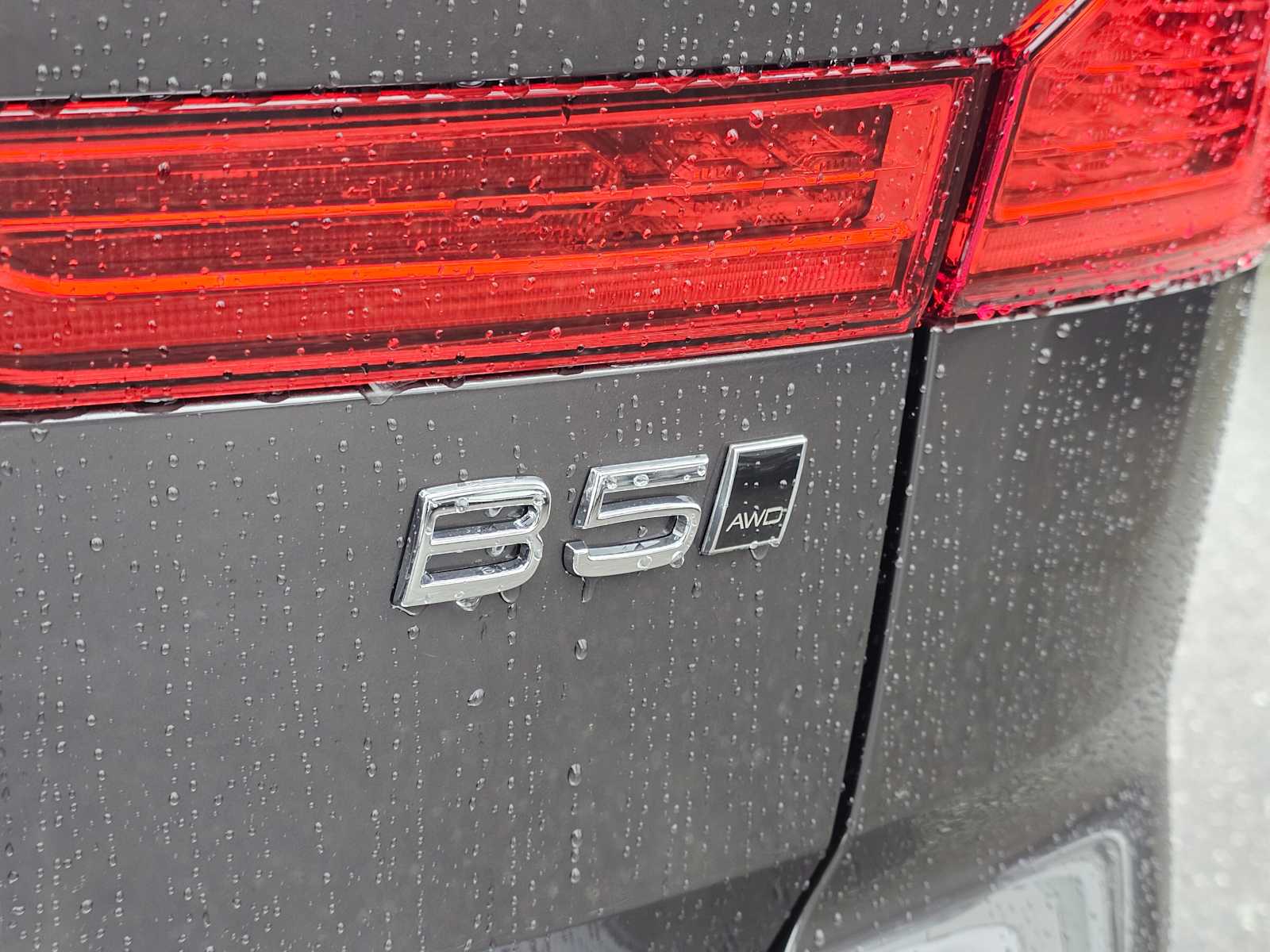 2025 Volvo XC60 Core - Photo 16