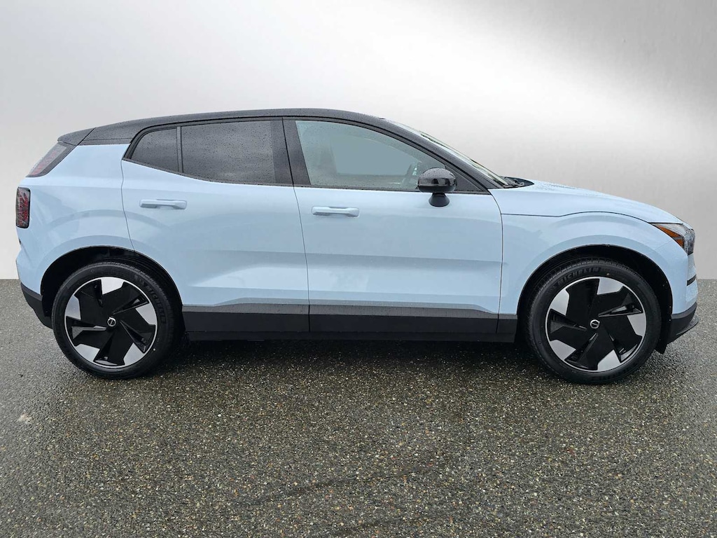 New 2026 Volvo EX30 Twin Motor Plus SUV