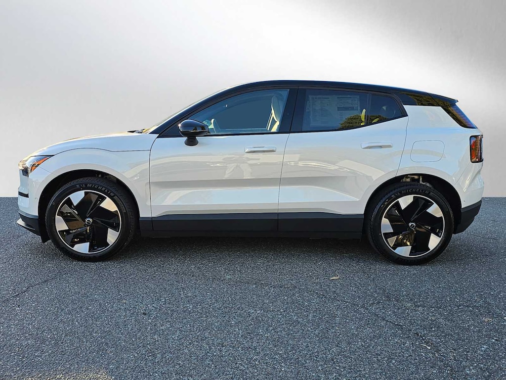 New 2025 Volvo EX30 Twin Motor Ultra SUV