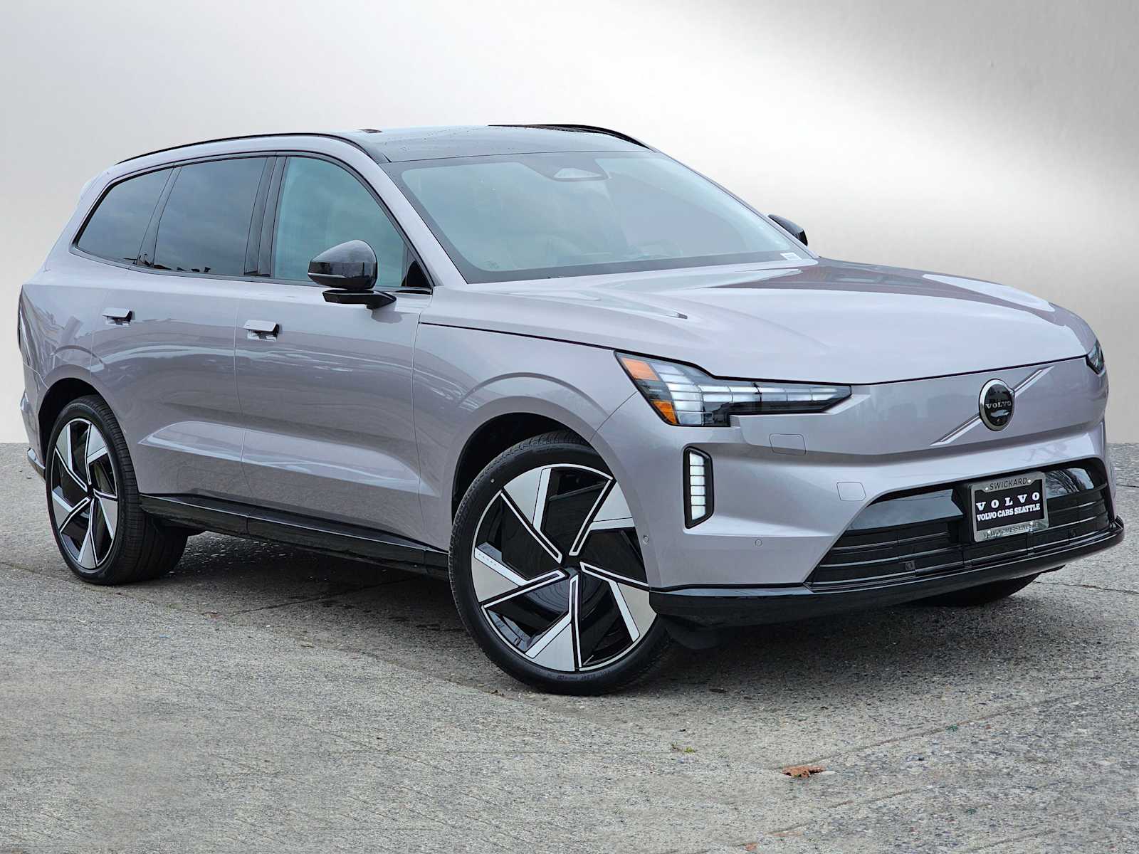 2026 Volvo EX90