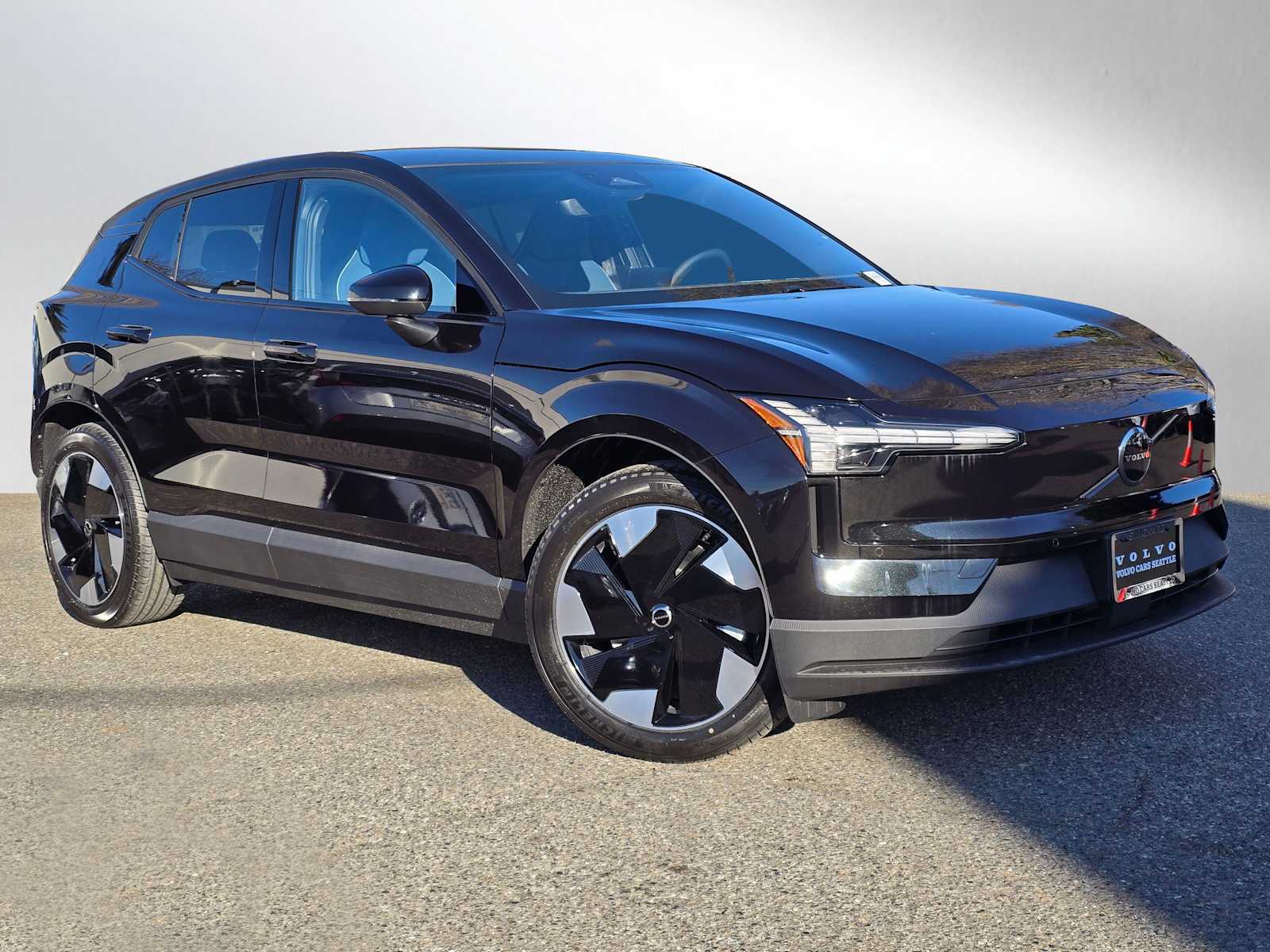 2026 Volvo EX30 Twin Motor Performance Plus's photo
