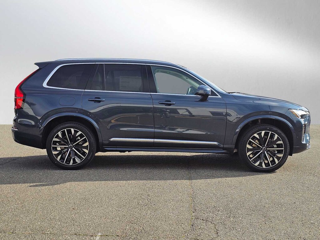 New 2026 Volvo XC90 B6 Ultra 7-Seater SUV