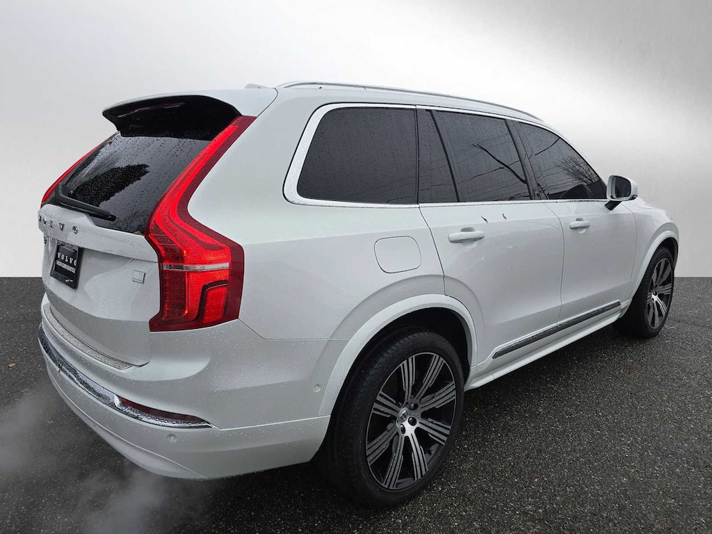Certified 2024 Volvo XC90 plug-in hybrid T8 Plus 6-Seater SUV