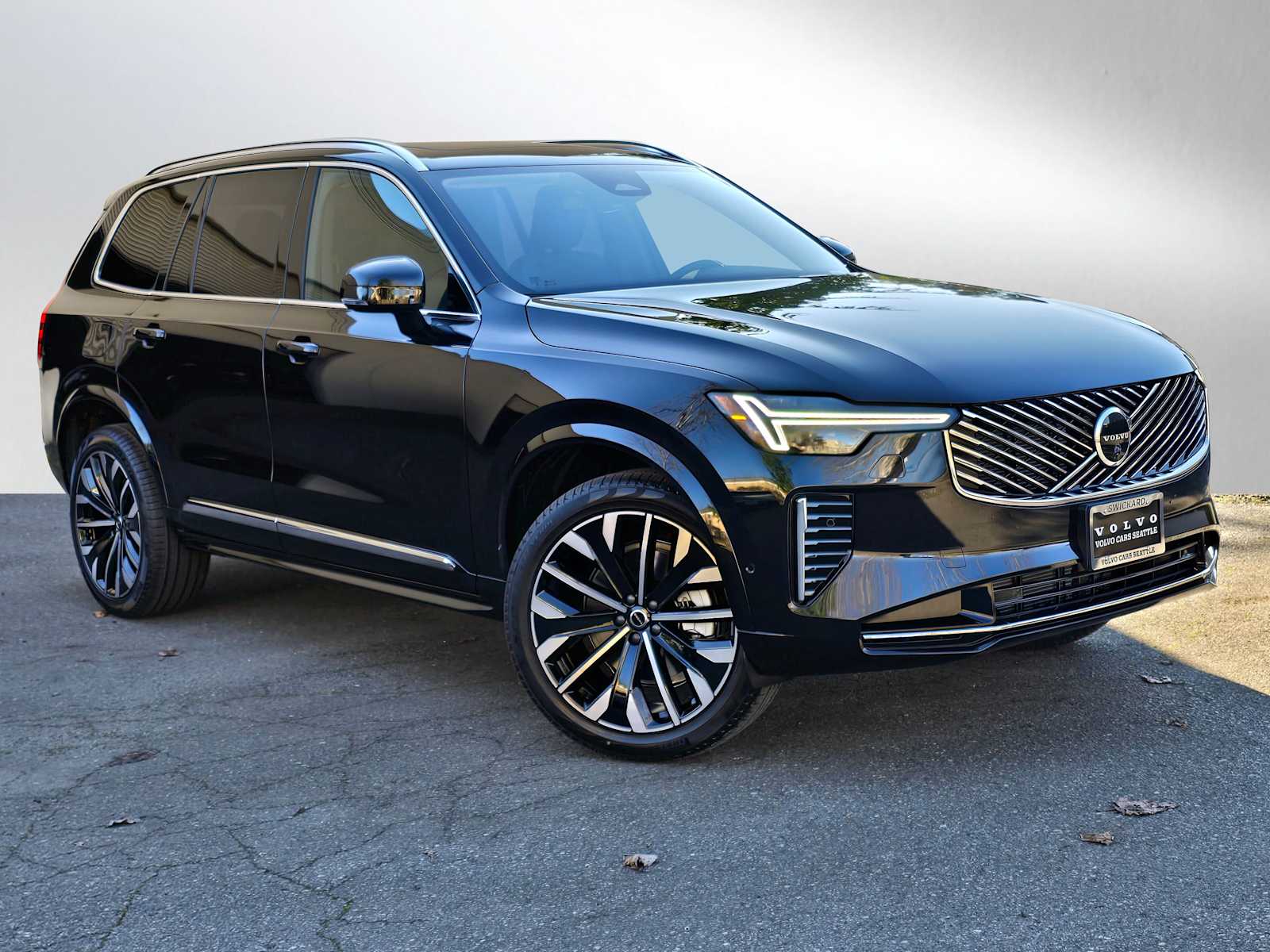 2026 Volvo XC90 B6 Plus Bright 7-Seater 4WD's photo