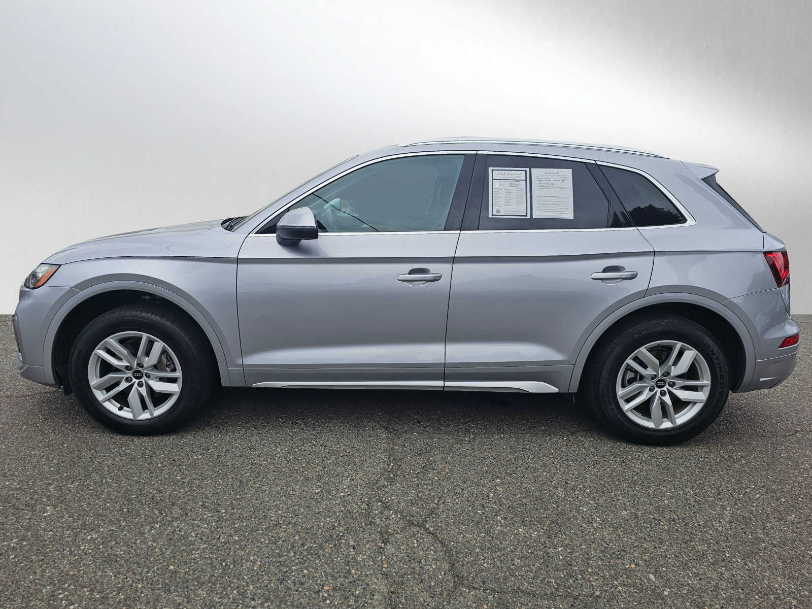 Used 2022 Audi Q5 Premium with VIN WA1GAAFY3N2093407 for sale in Seattle, WA