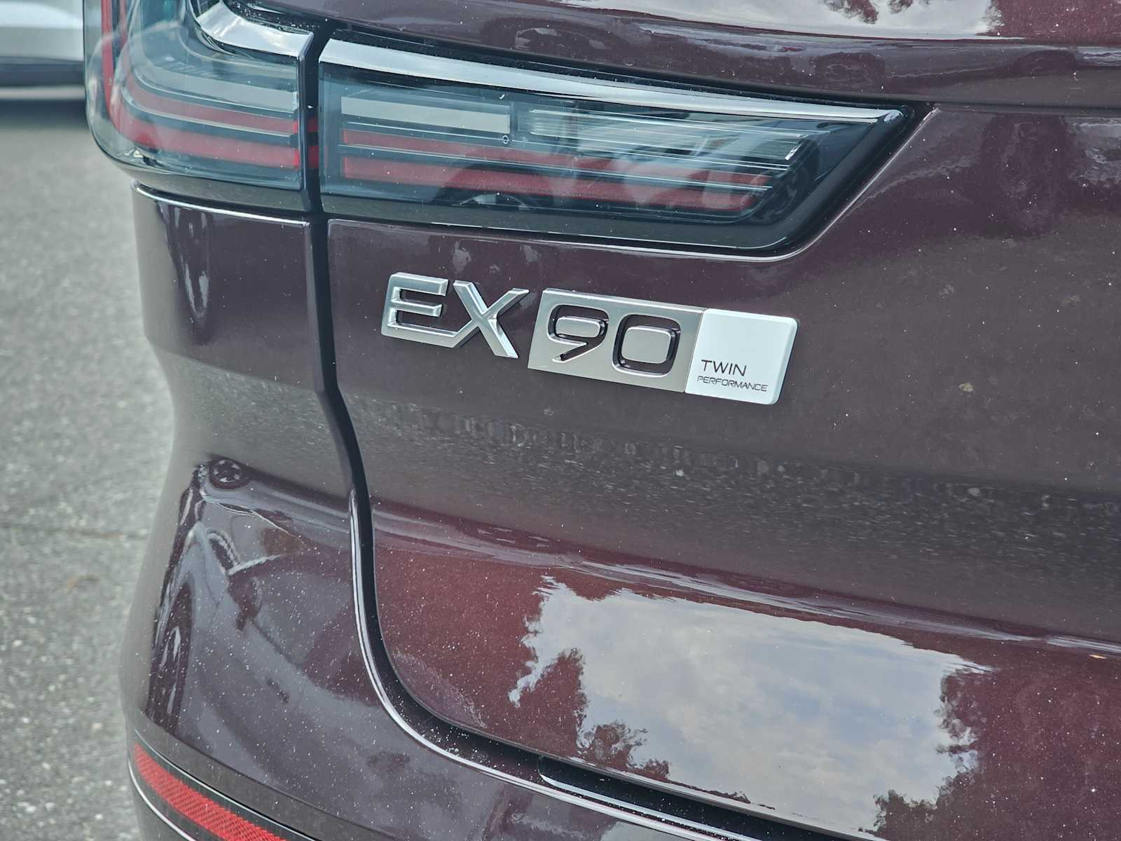 2025 Volvo EX90 Ultra - Photo 15