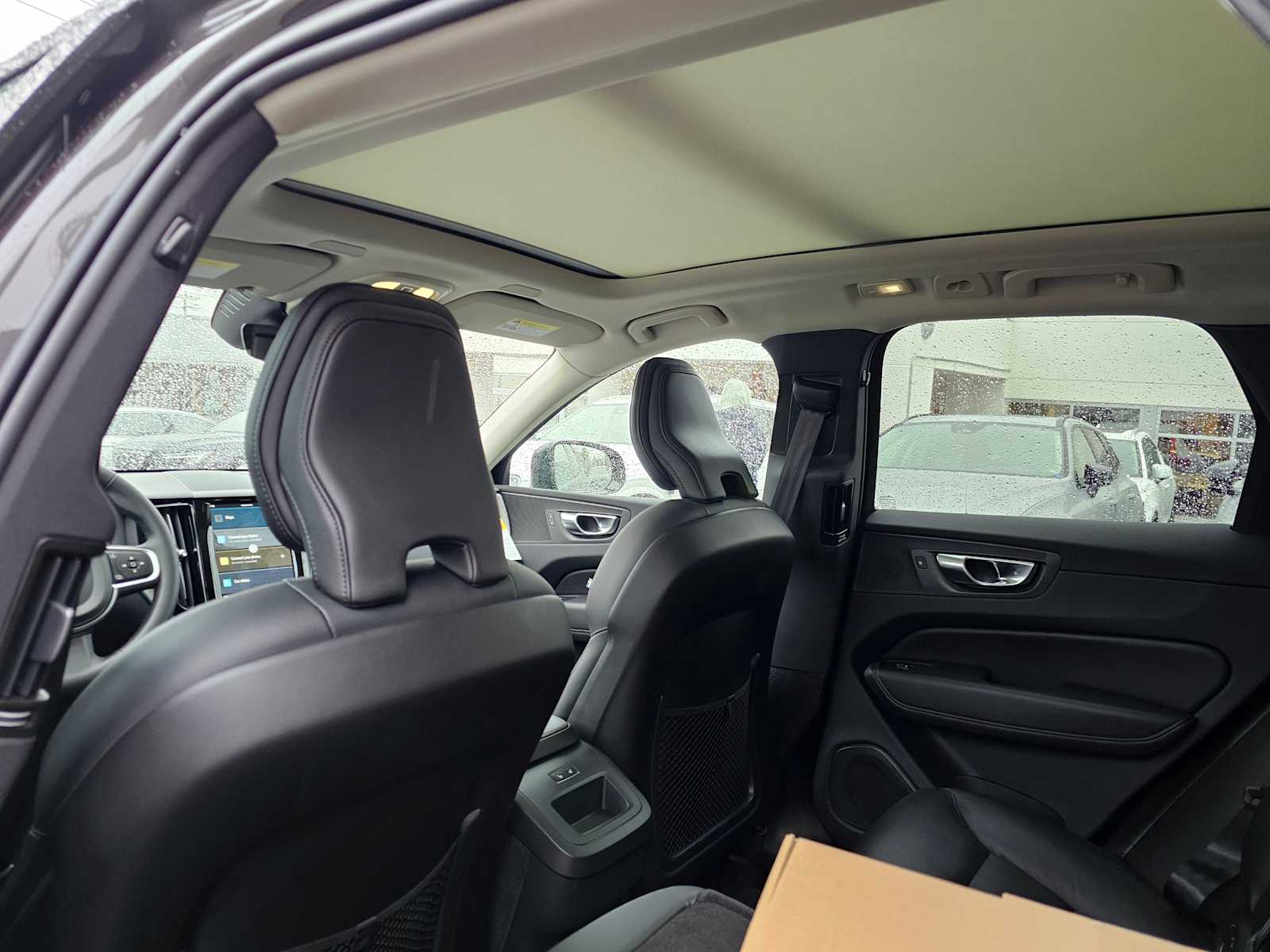 2025 Volvo XC60 Core - Photo 20