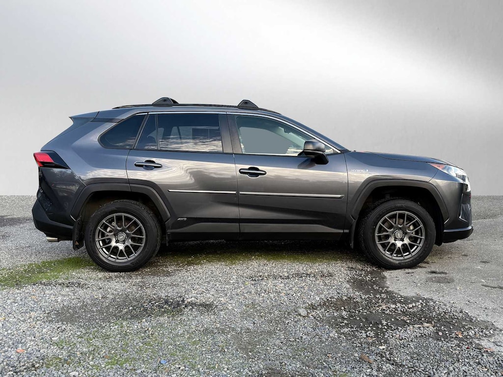 Used 2019 Toyota RAV4 Hybrid LE SUV