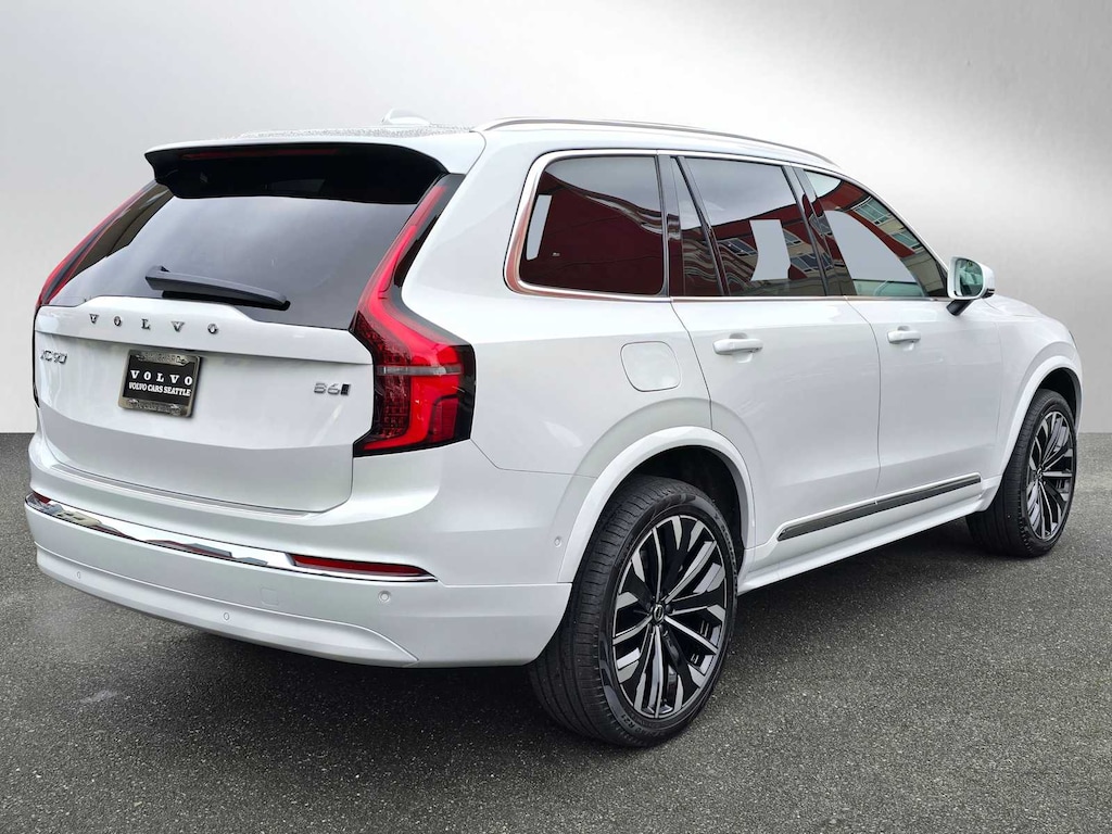 New 2026 Volvo XC90 B6 Plus 7-Seater SUV