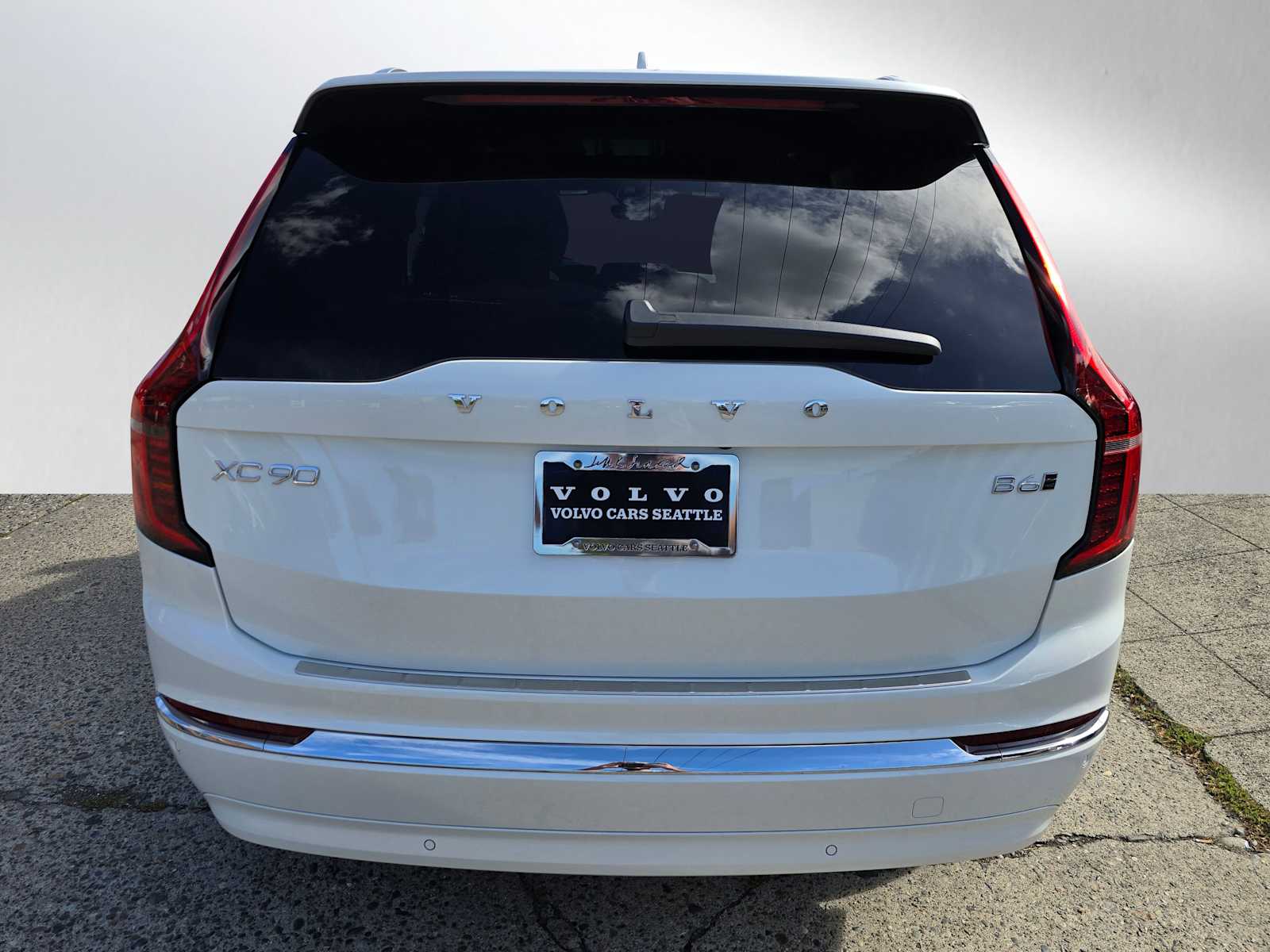 2026 Volvo XC90 Plus photo 4