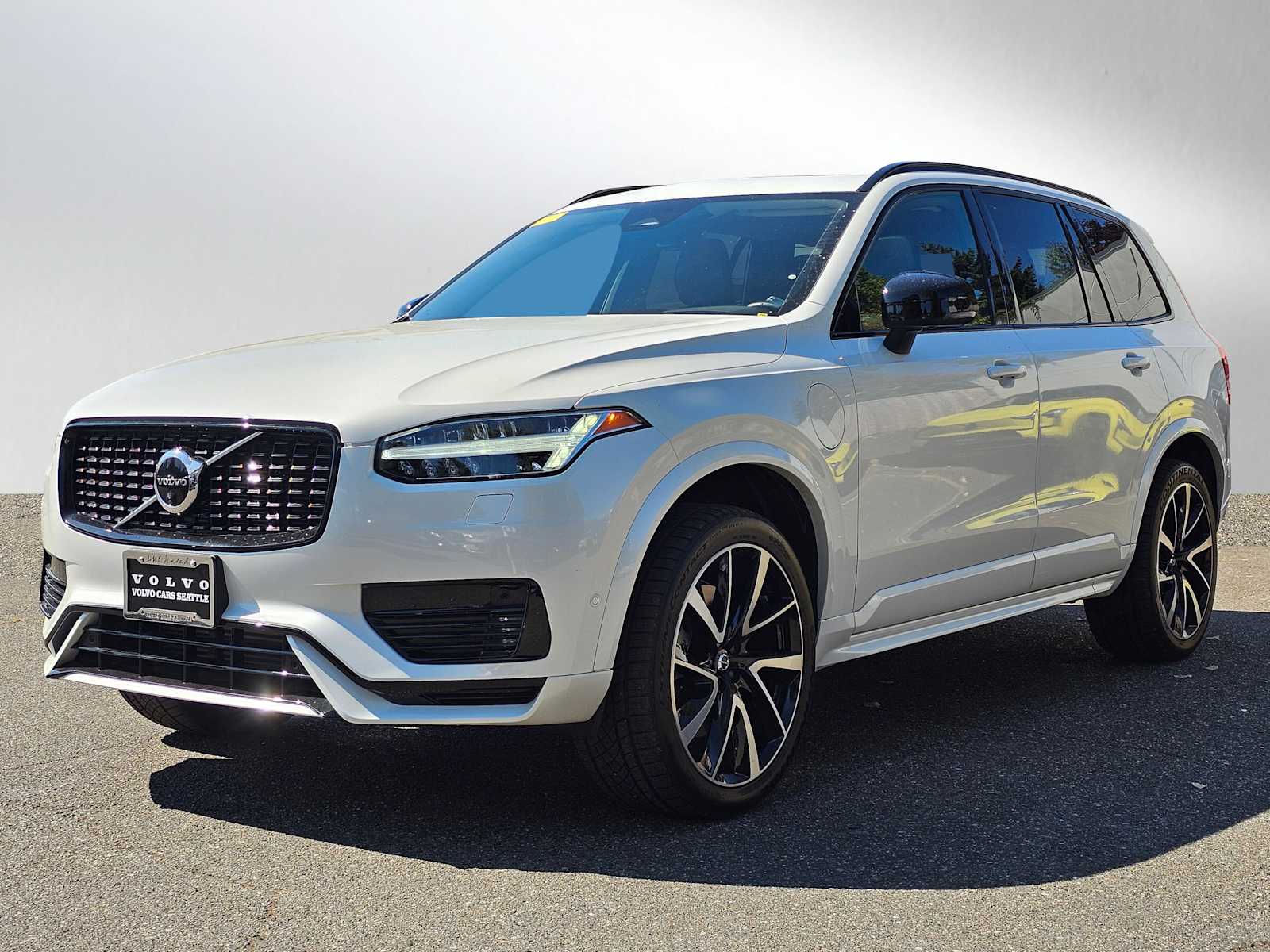 2023 Volvo XC90 Recharge Plus photo 3