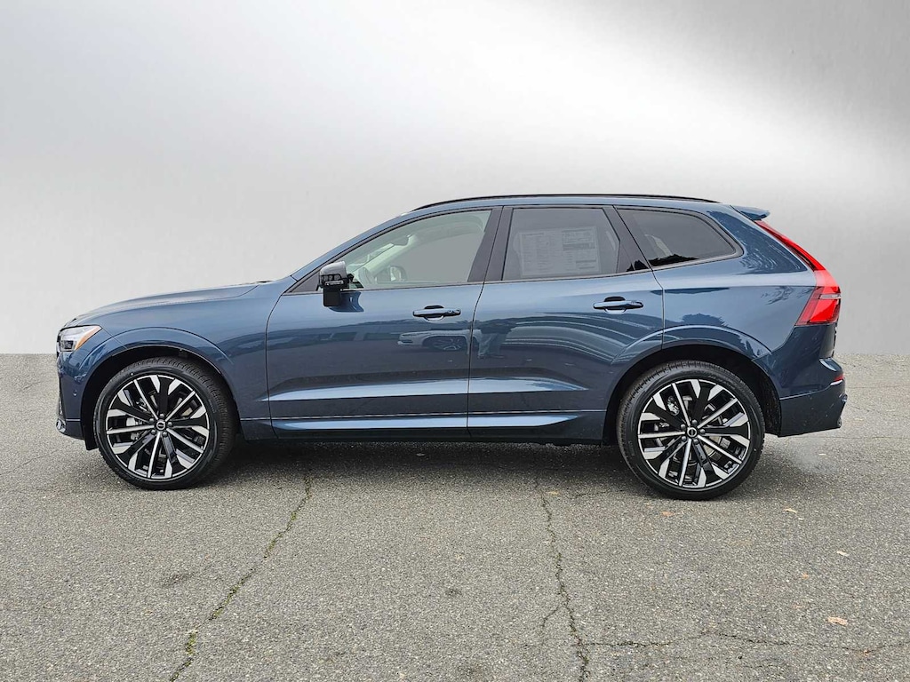 New 2026 Volvo XC60 B5 Ultra SUV