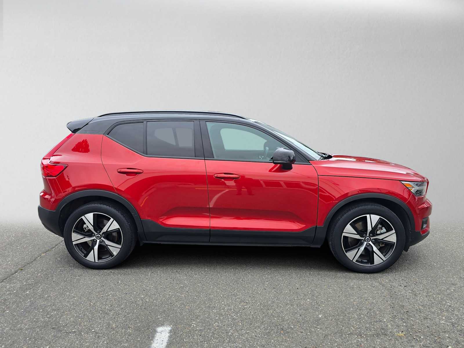 Used 2021 Volvo XC40 Recharge with VIN YV4ED3UR4M2608227 for sale in Seattle, WA