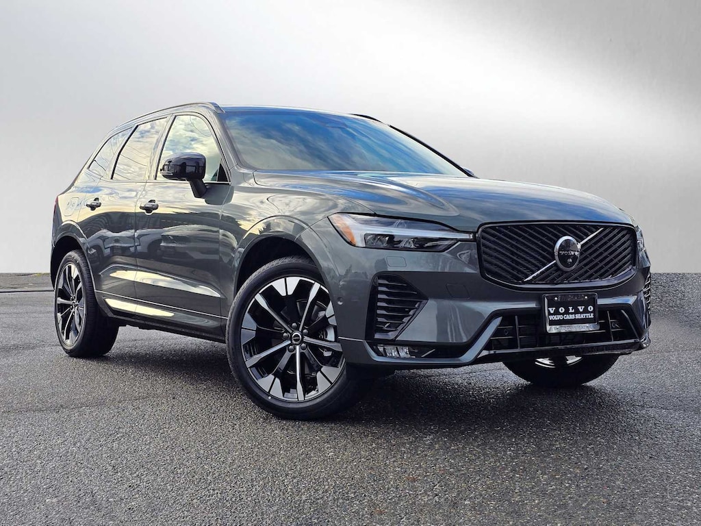 New 2026 Volvo XC60 B5 Plus SUV