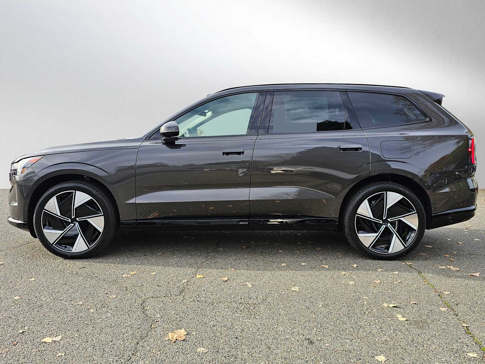 2025 Volvo EX90 Twin Motor Ultra photo 4