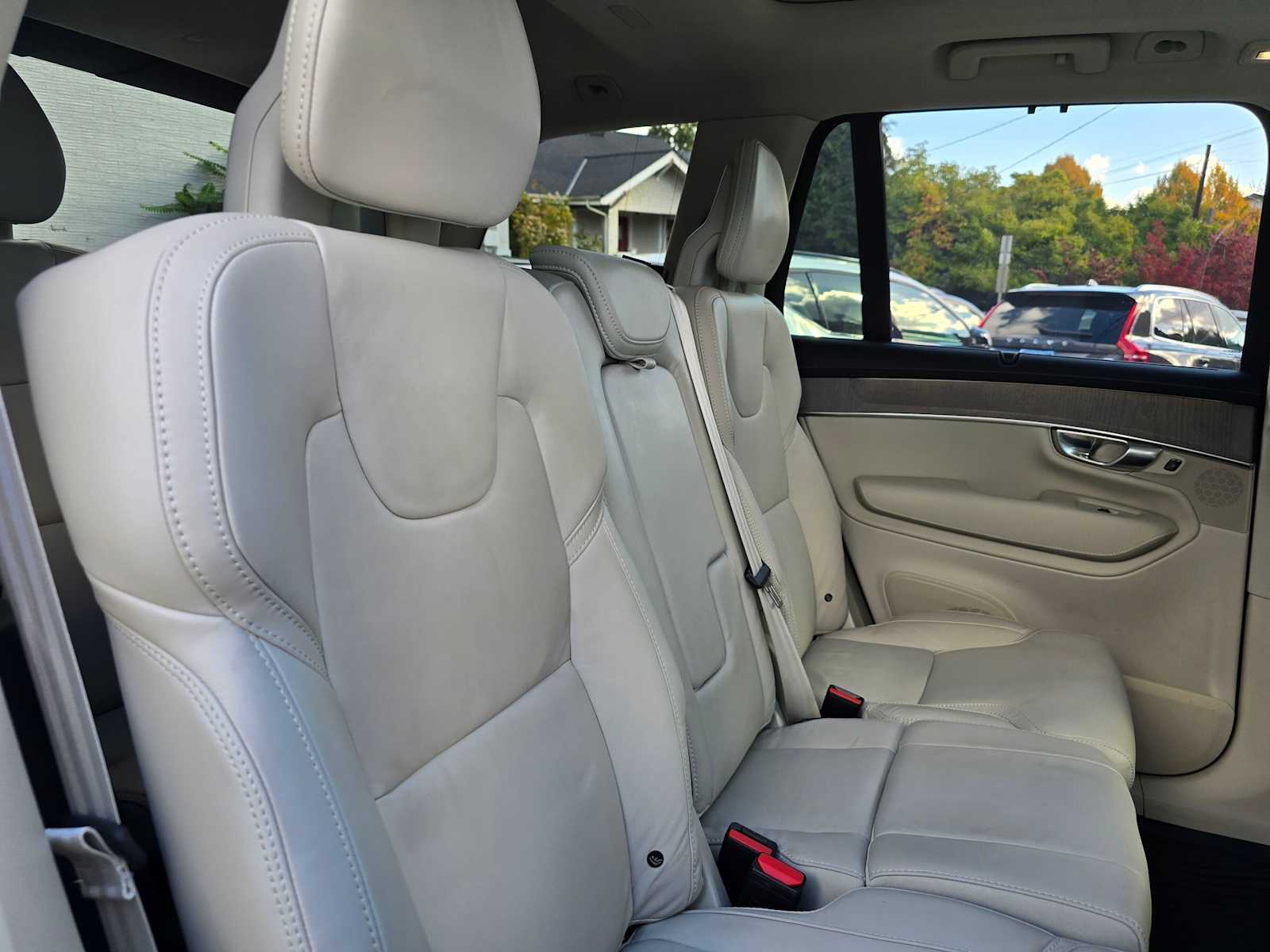 2026 Volvo XC90 Ultra - Photo 14
