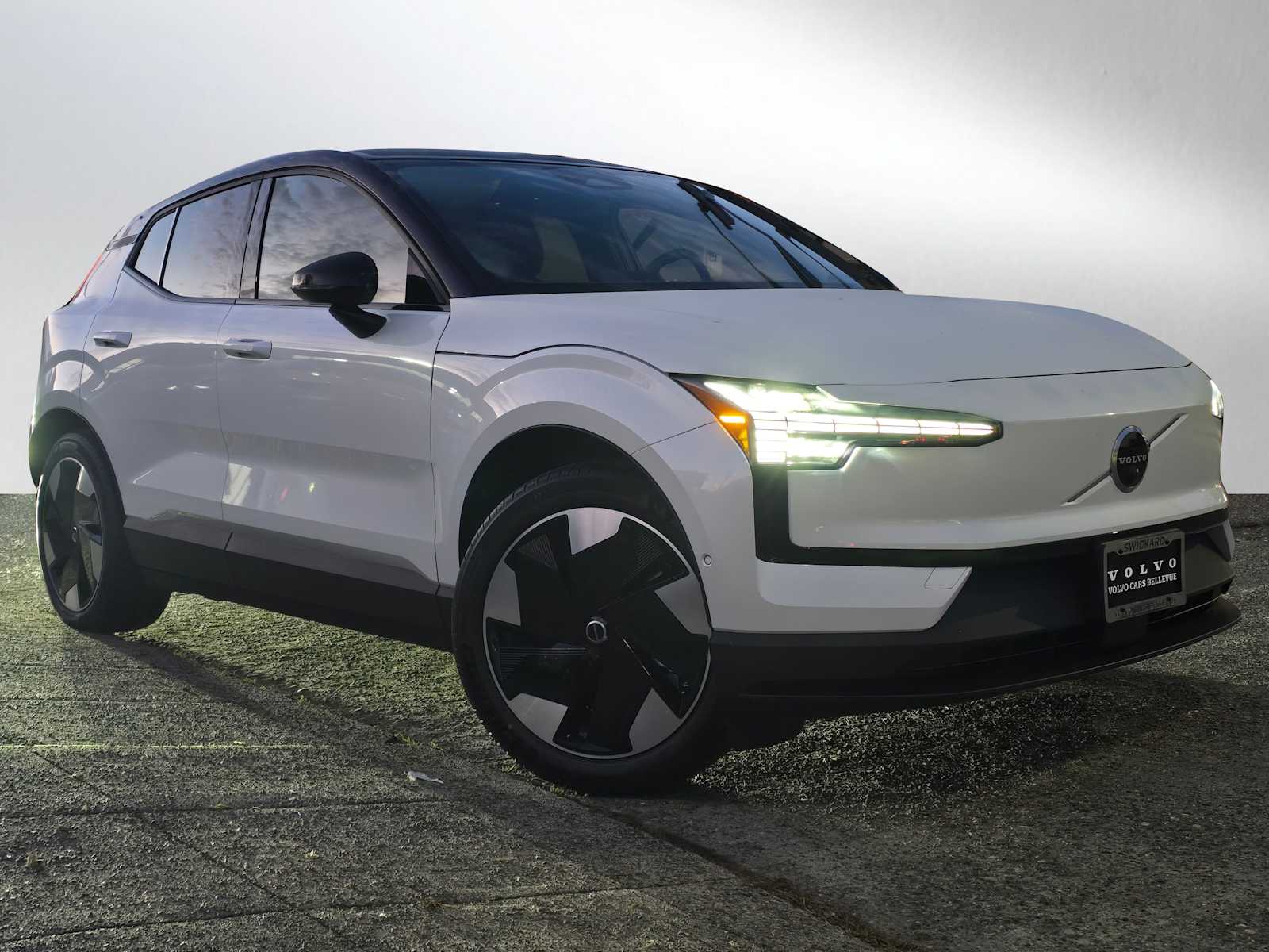 2026 Volvo EX30 Ultra's photo