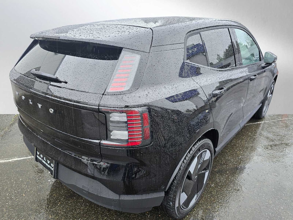 New 2026 Volvo EX30 Twin Motor Ultra SUV