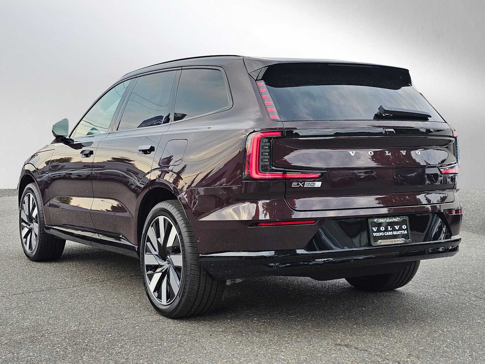 2025 Volvo EX90 Ultra - Photo 5