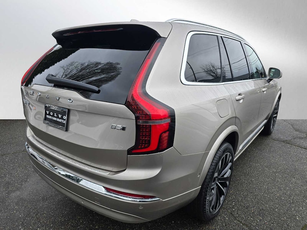 New 2026 Volvo XC90 B5 Plus 7-Seater SUV