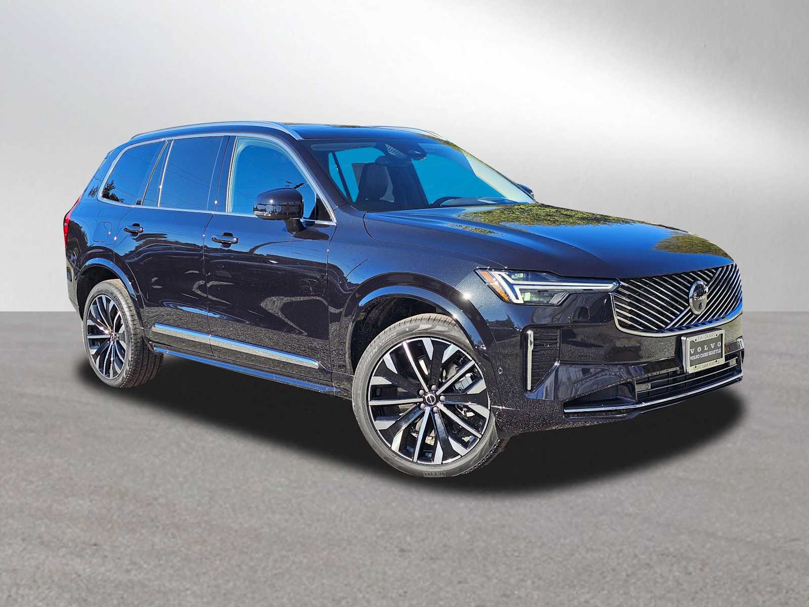 2026 Volvo XC90 T8 Recharge Ultra Bright 4WD's photo