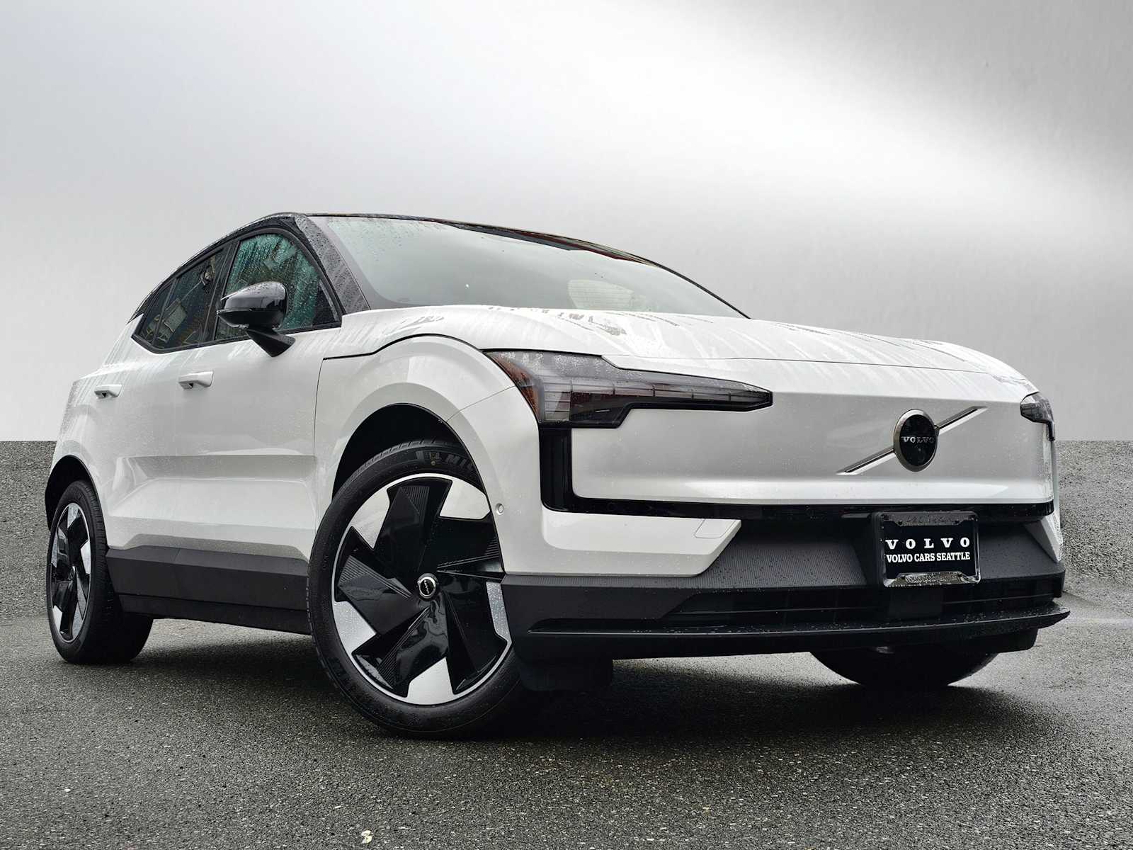 2026 Volvo EX30 Ultra's photo