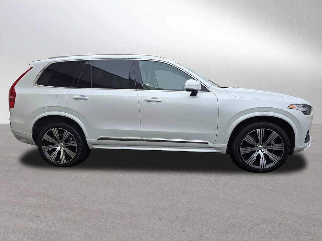 Certified 2024 Volvo XC90 B6 Ultimate Bright 7-Seater SUV