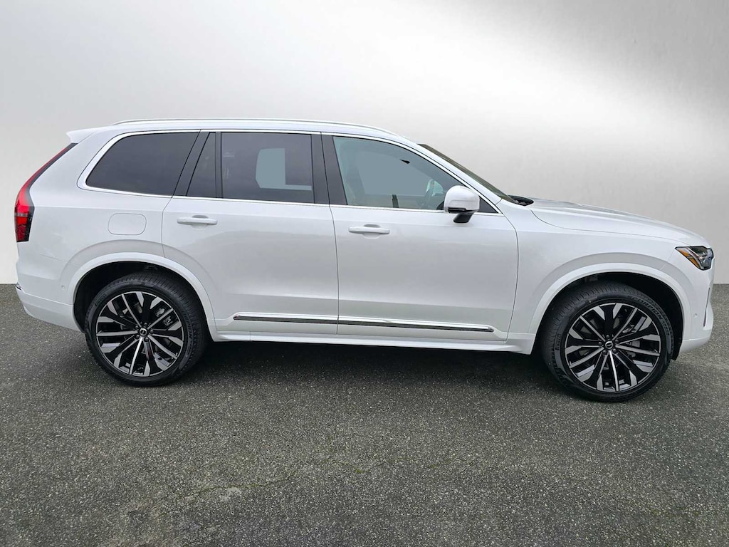 New 2026 Volvo XC90 B6 Plus 7-Seater SUV