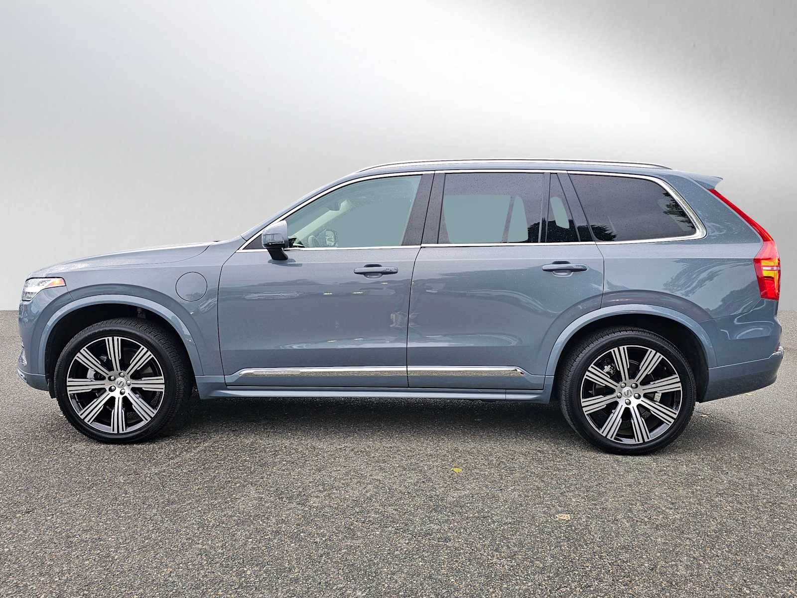 2023 Volvo XC90 Recharge Core photo 4