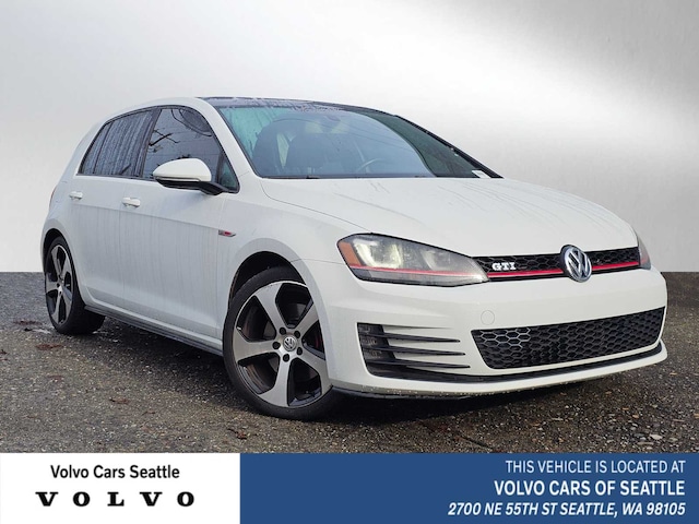 2015 Volkswagen Golf GTI 2.0T SE 4-Door Hatchback
