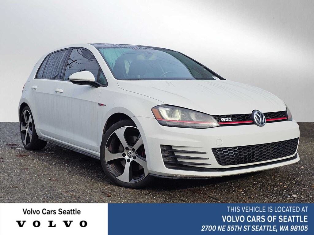 Used 2015 Volkswagen Golf GTI 2.0T SE 4-Door Hatchback
