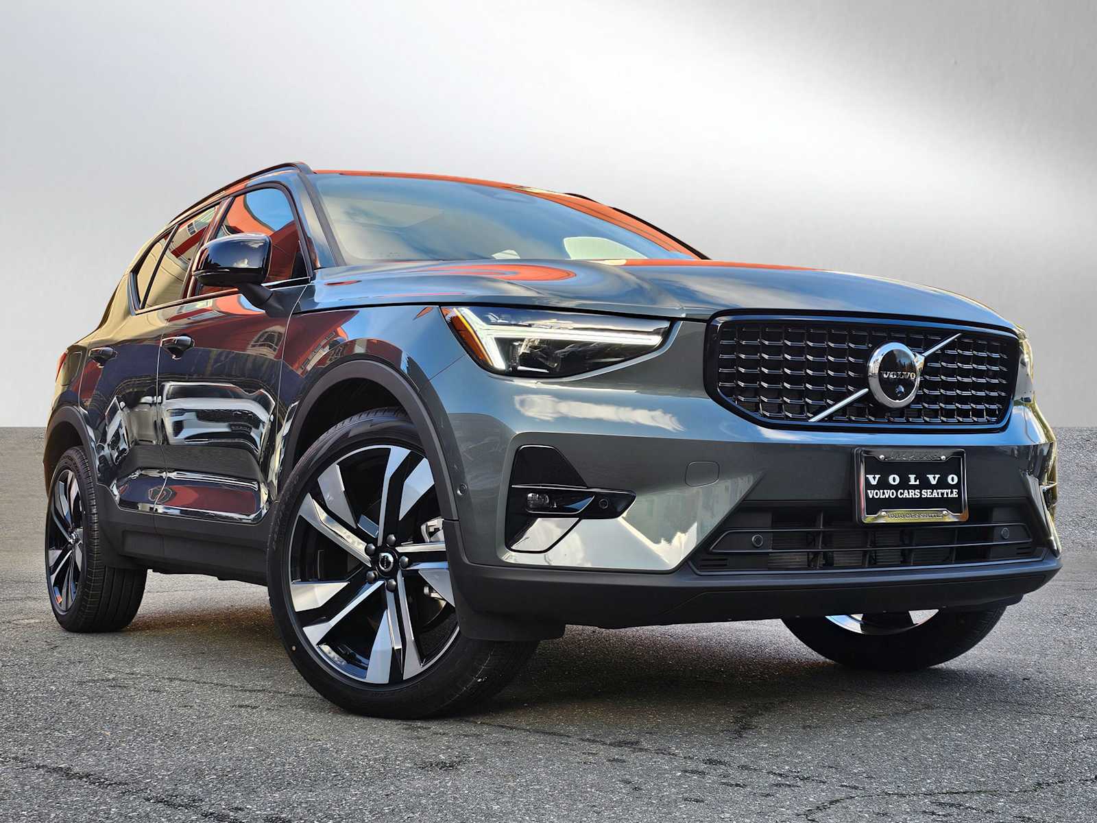 2026 Volvo XC40 Ultra's photo