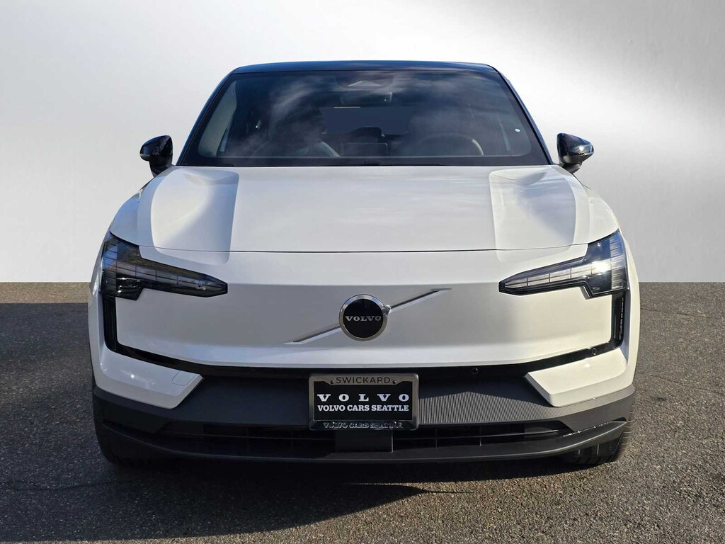 New 2026 Volvo EX30 Twin Motor Plus SUV
