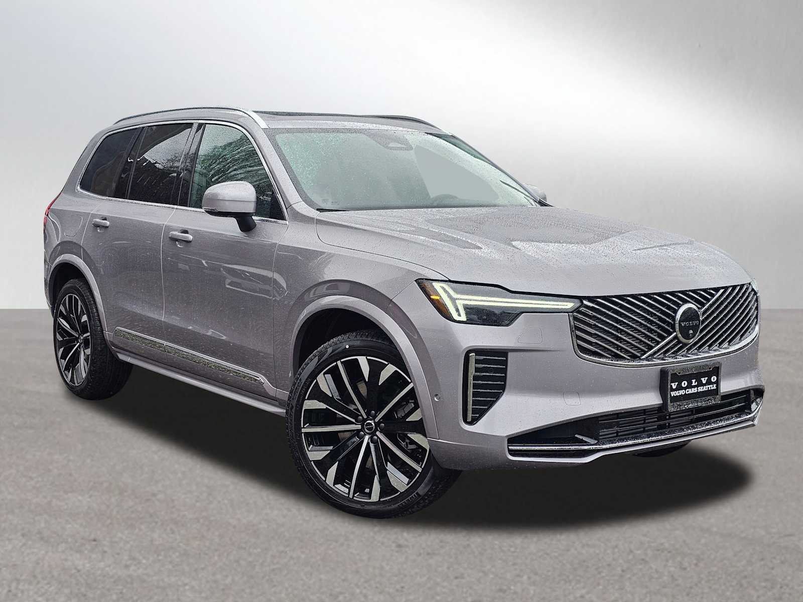 2026 Volvo XC90 T8 Recharge Plus Bright 6-Seater 4WD's photo