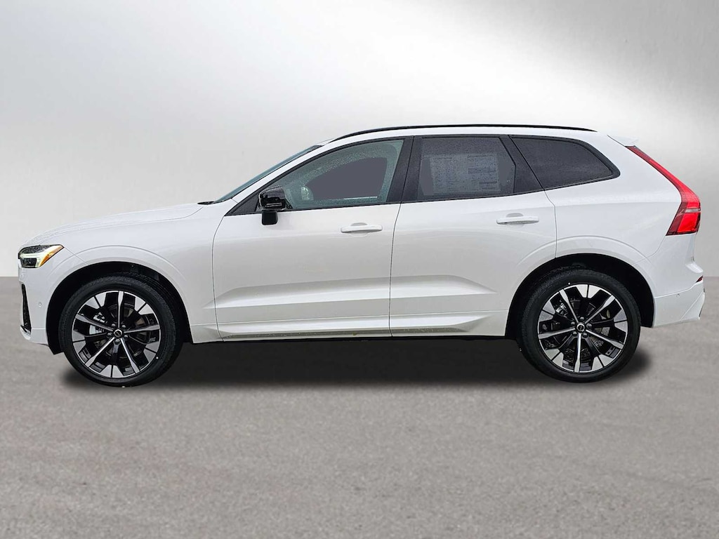 New 2026 Volvo XC60 B5 Plus SUV
