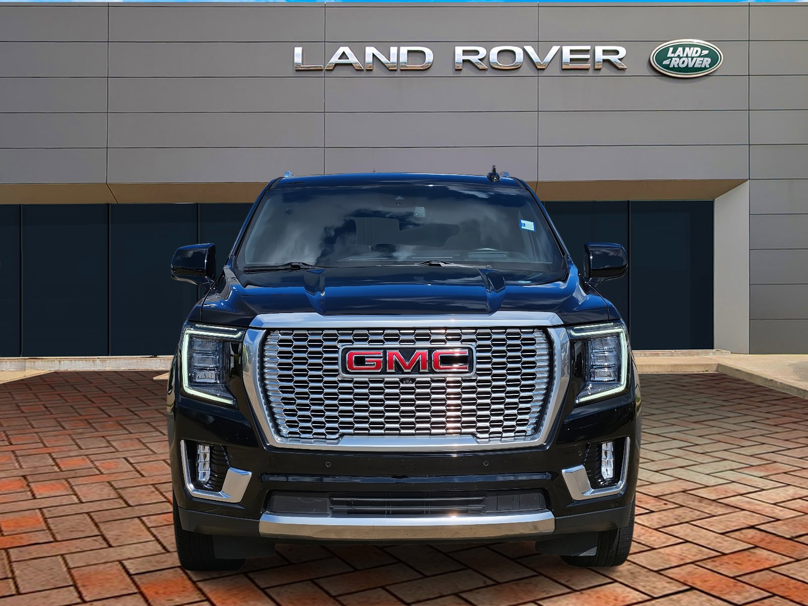 2023 Gmc Yukon XL Denali photo 2