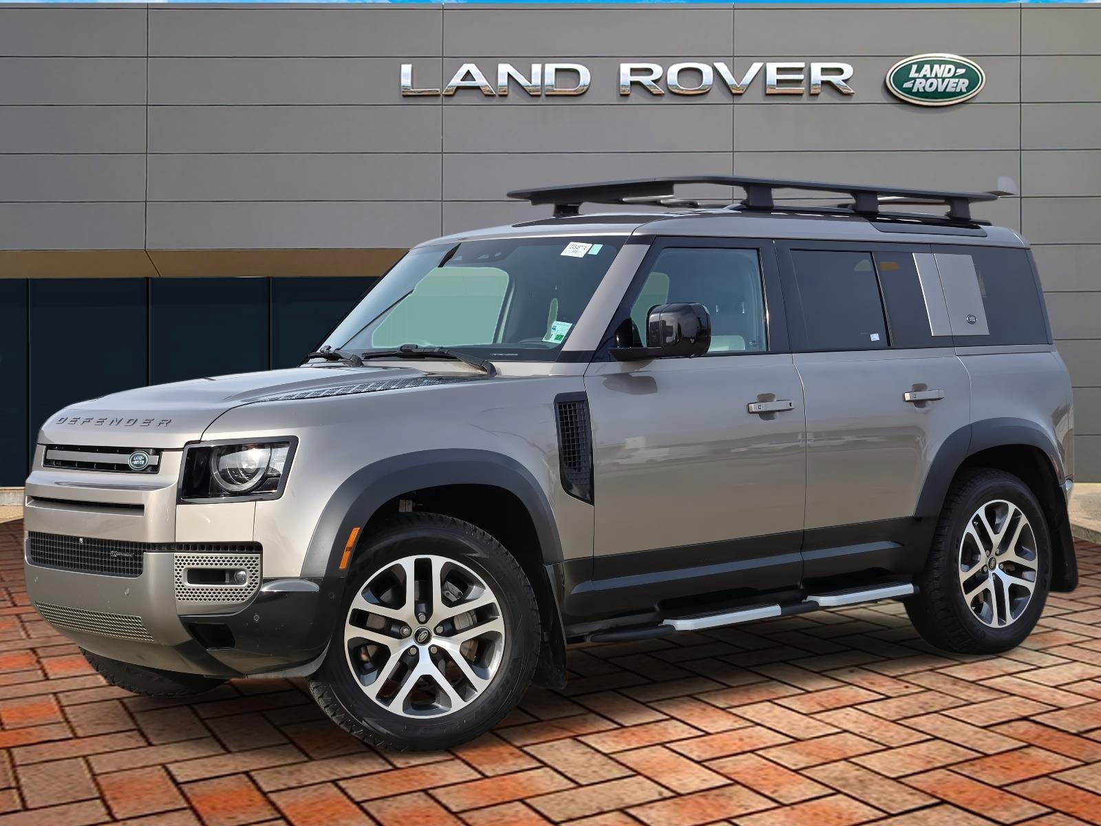 2023 Land Rover Defender X-Dynamic SE's photo