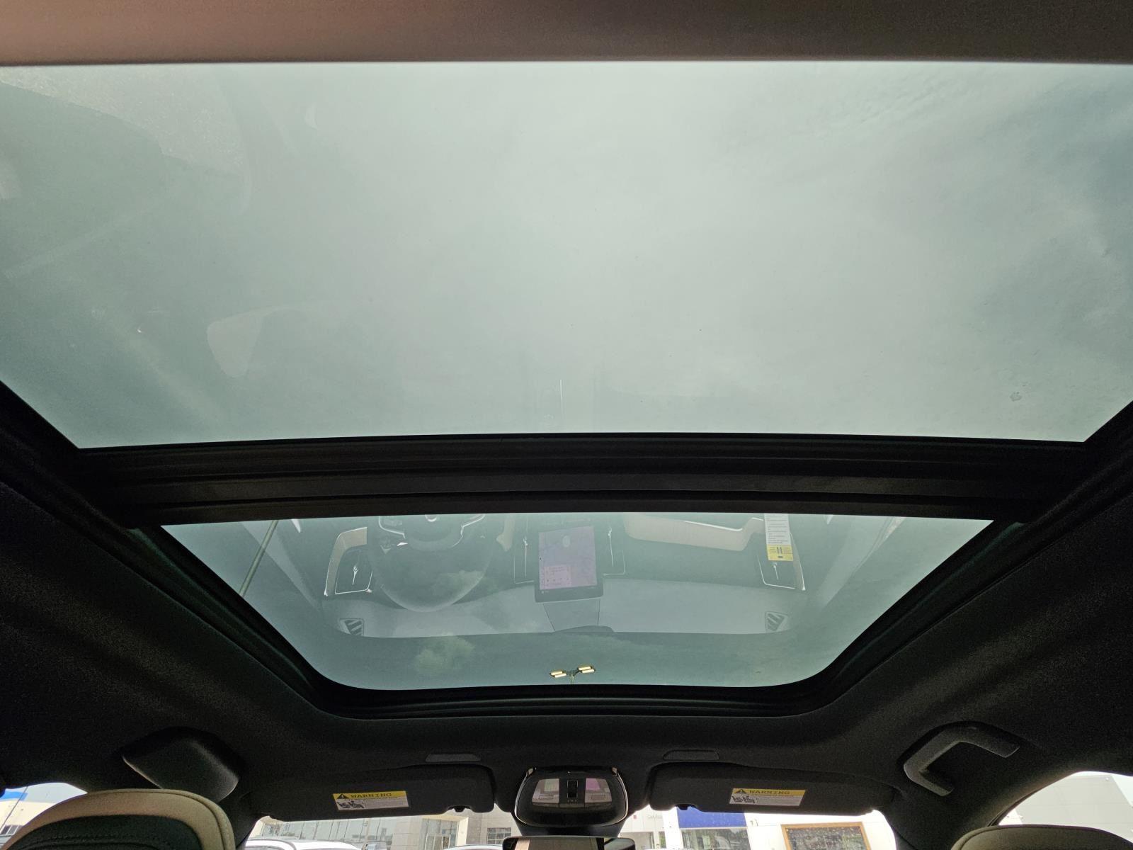 2026 Volvo XC60 Plus - Photo 35